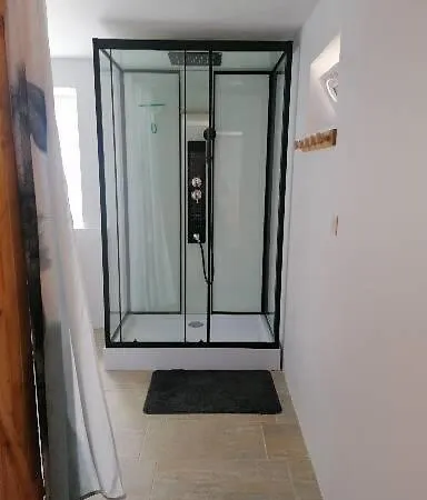 Les Sentiers Drômois Apartamento Saint-Bonnet-de-Valclérieux Exterior foto